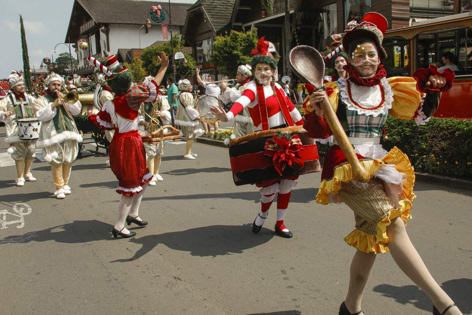 Após mais de três meses de atrações diárias, 36º Natal Luz de Gramado termina neste domingo - TV Pampa Após mais de três meses de atrações diárias, 36º Natal Luz de Gramado termina neste domingo - TV Pampa