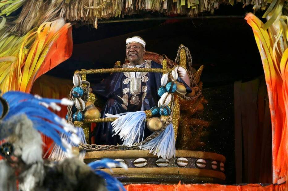 Martinho da Vila é nome de Rei