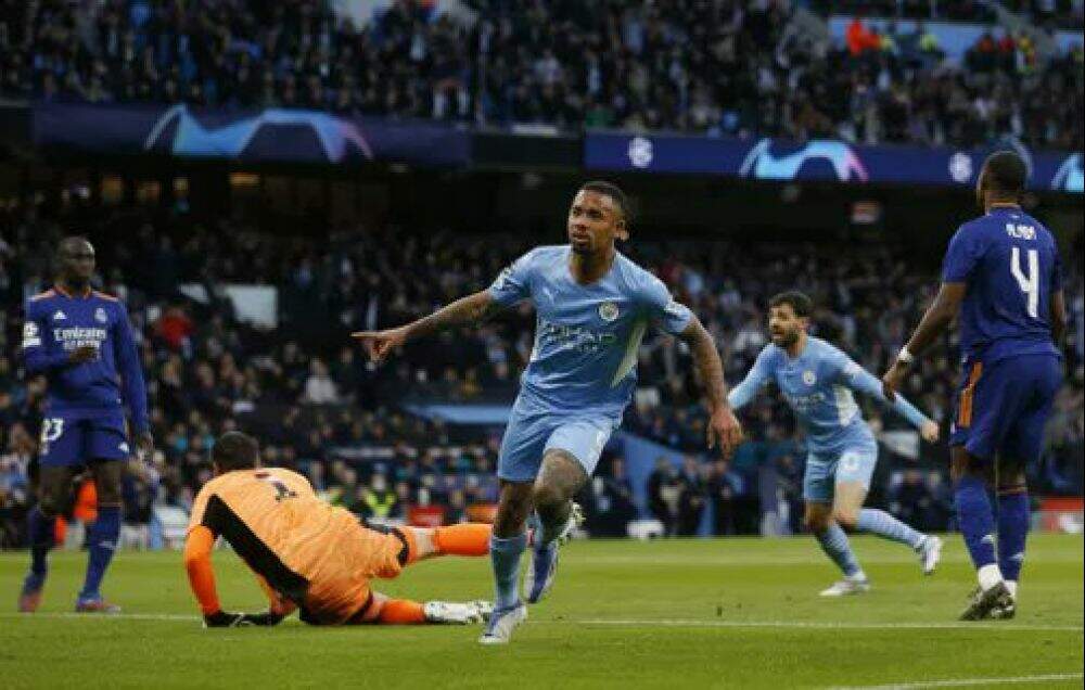 Em jogo de sete gols, Manchester City vence o Real Madrid e larga em  vantagem na semifinal da Champions - Lance!