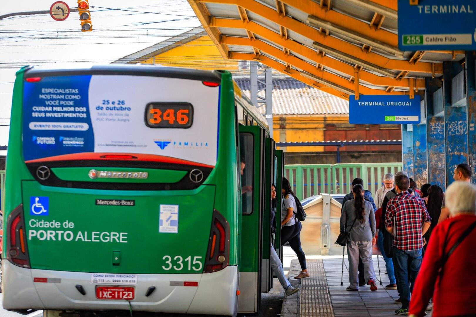 São José x Teresópolis: Linha de ônibus tem novidade para os usuários -  Ativa FM 104,9MHz