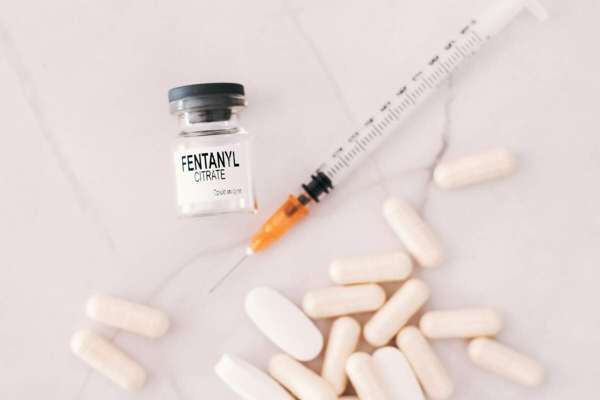Fentanil e xilazina: a nova e potente combinação de drogas que