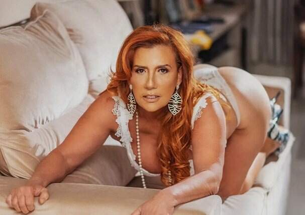 Aos 67 anos, Rita Cadillac faz sucesso nas redes sociais com série de  cliques sensuais - TV Pampa