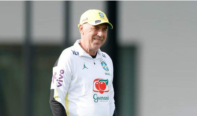 Ancelotti projeta repetir escalação e simula defesa do Japão em treino da seleção